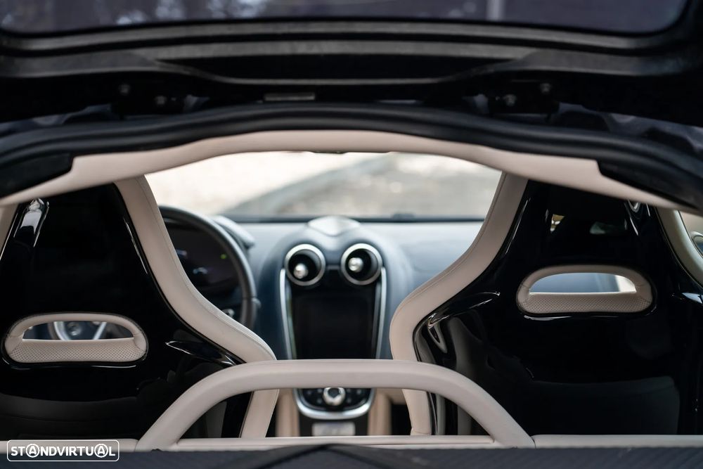 McLaren GT Standard - 17
