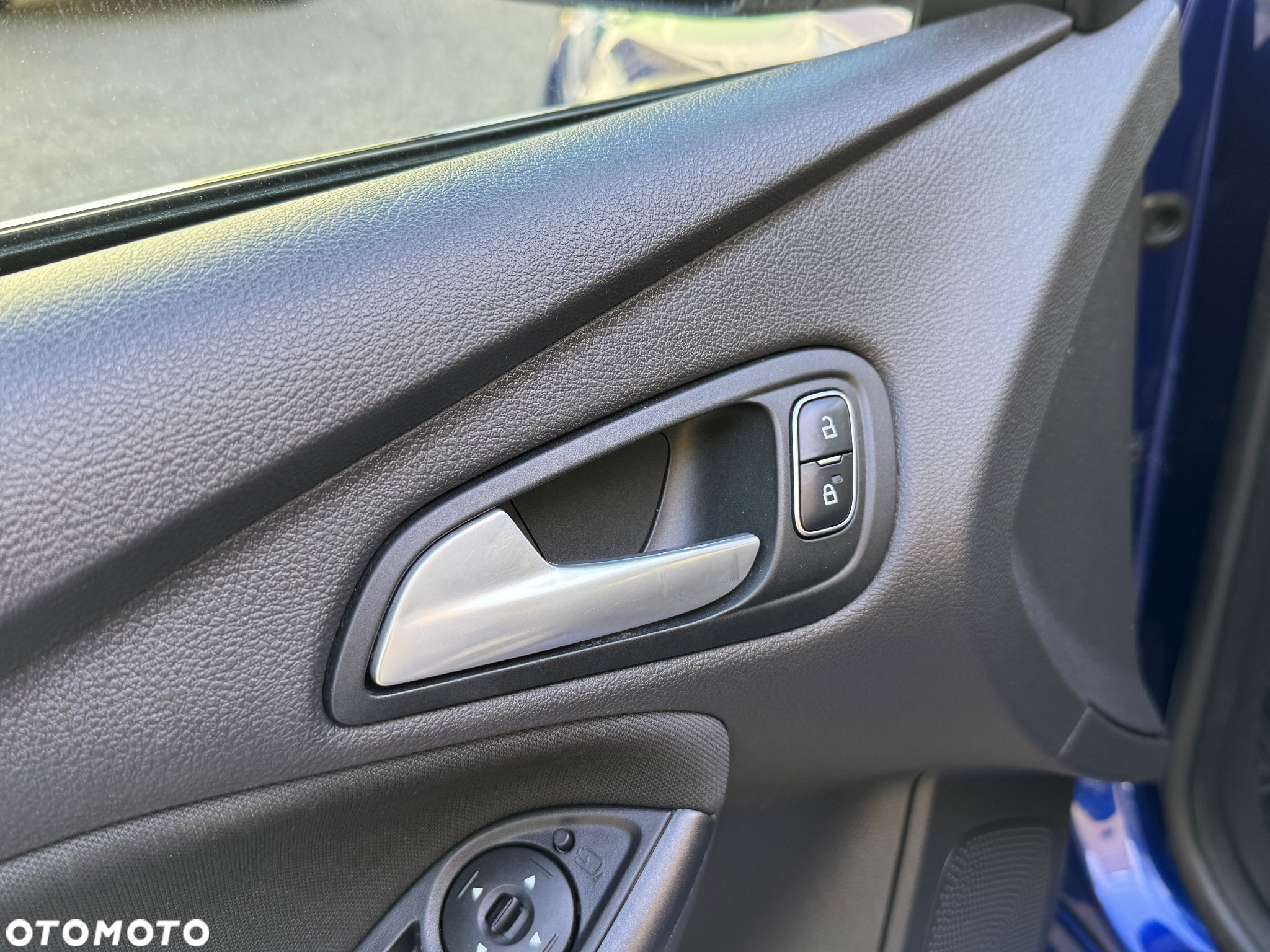 Ford Focus 1.5 EcoBlue Start-Stopp-System COOL&CONNECT DESIGN - 33