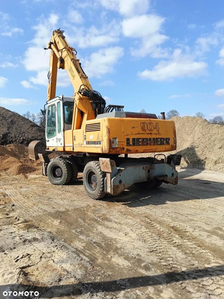 Liebherr 904 - 3