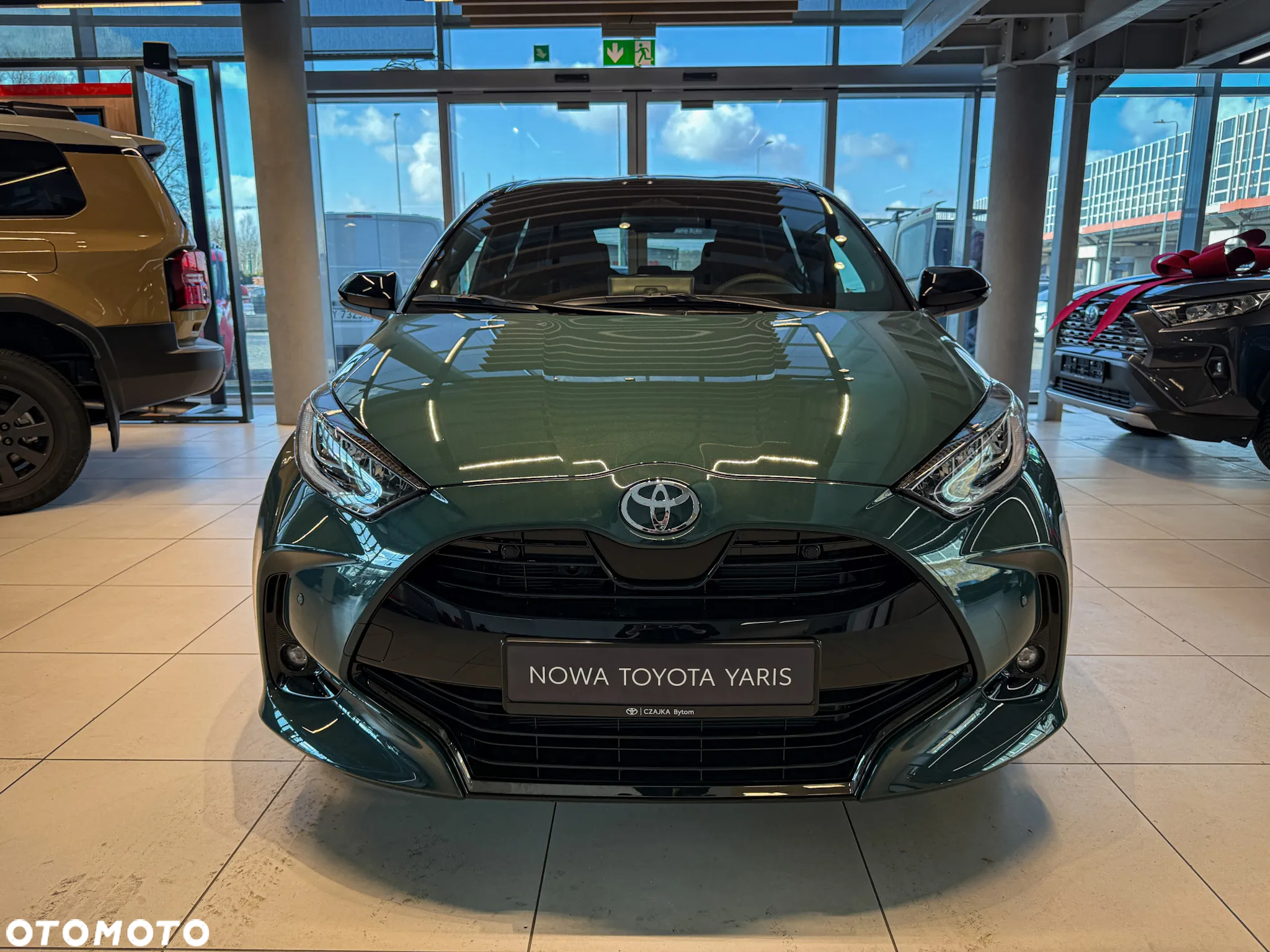 Toyota Yaris Hybrid 1.5 Executive - 4