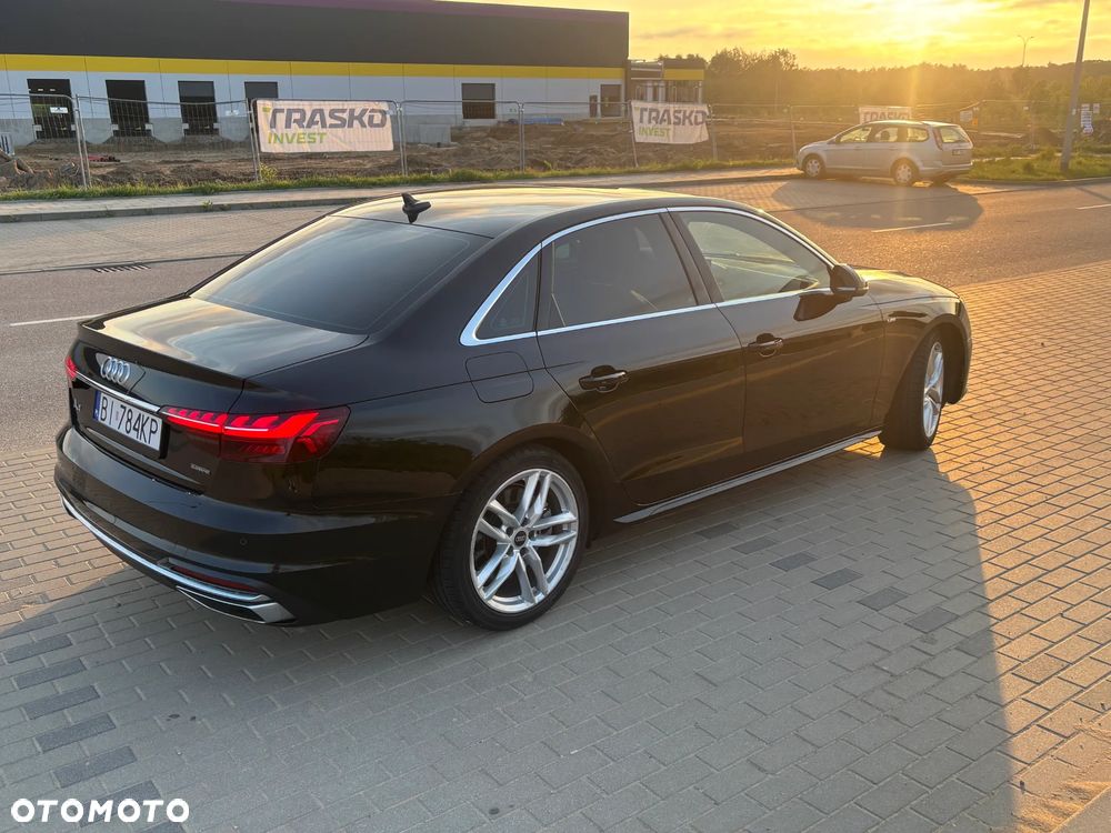 Audi A4 Limousine - 6