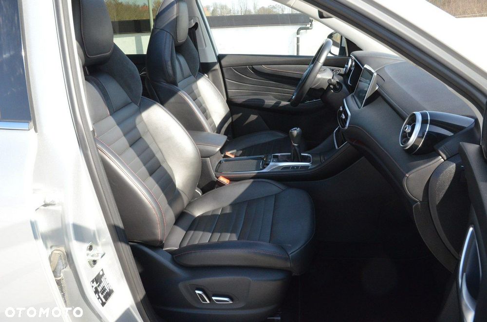 MG HS 1.5T-GDI Luxury - 30