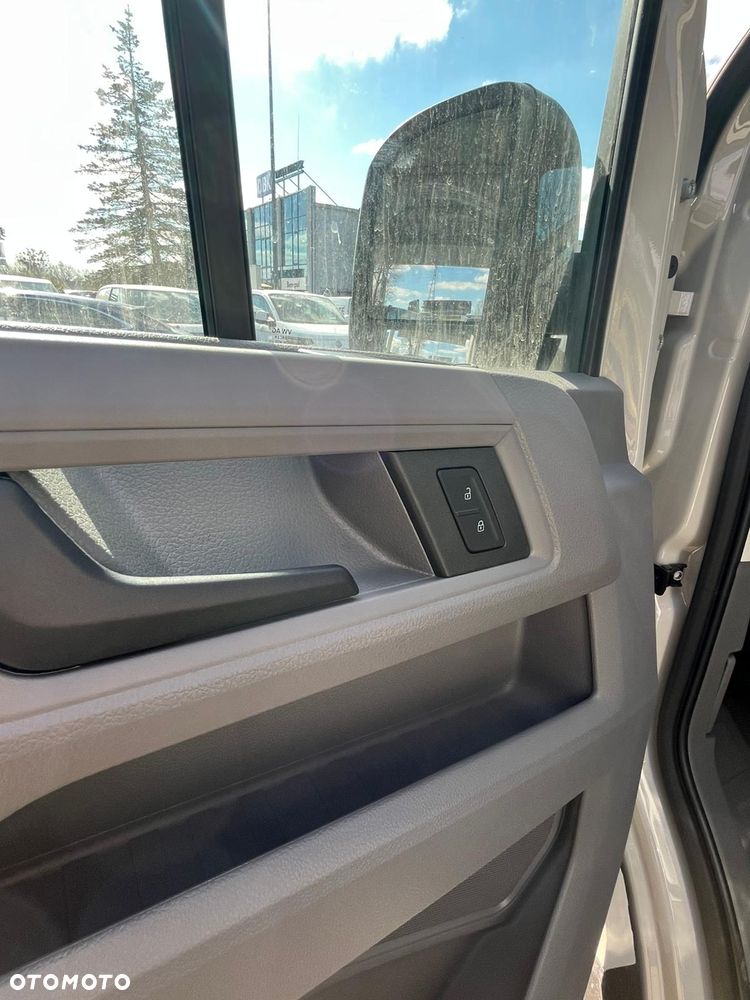 Volkswagen Crafter - 2