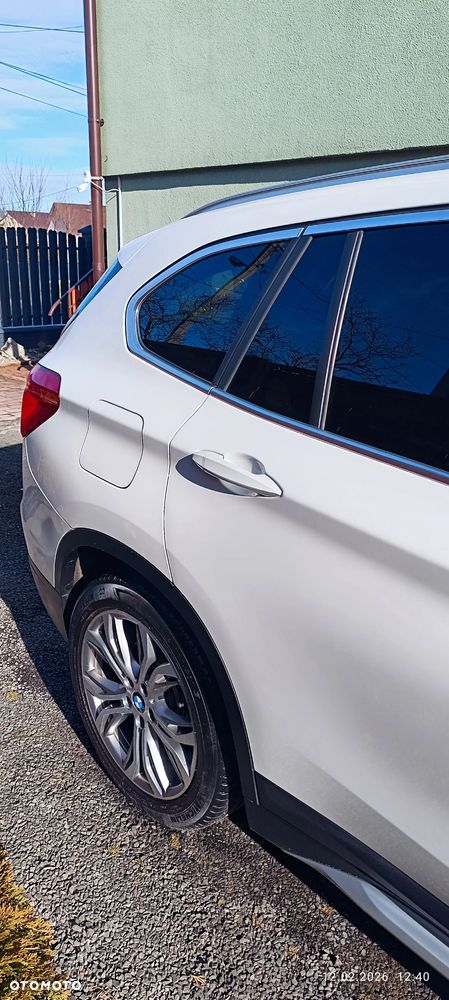 BMW X1 xDrive28i - 38