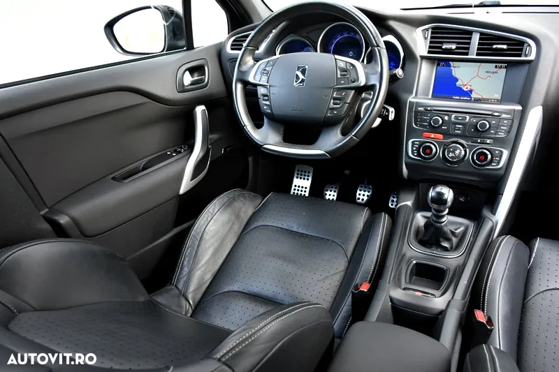Citroën DS4 HDi 110 Chic - 16