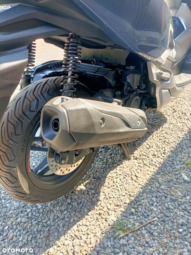 Honda NSS - 9