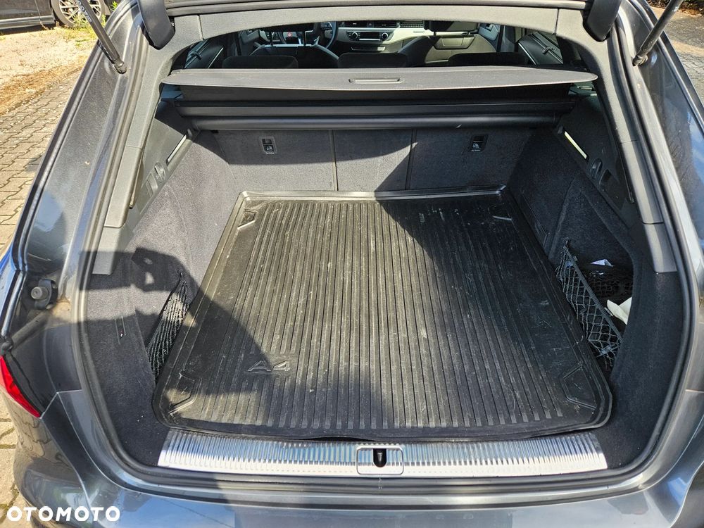 Audi A4 Avant 50 TDI quattro tiptronic S line - 29
