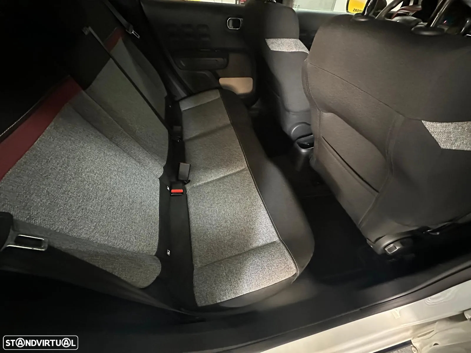 Citroën C3 1.2 PureTech C-Series - 17