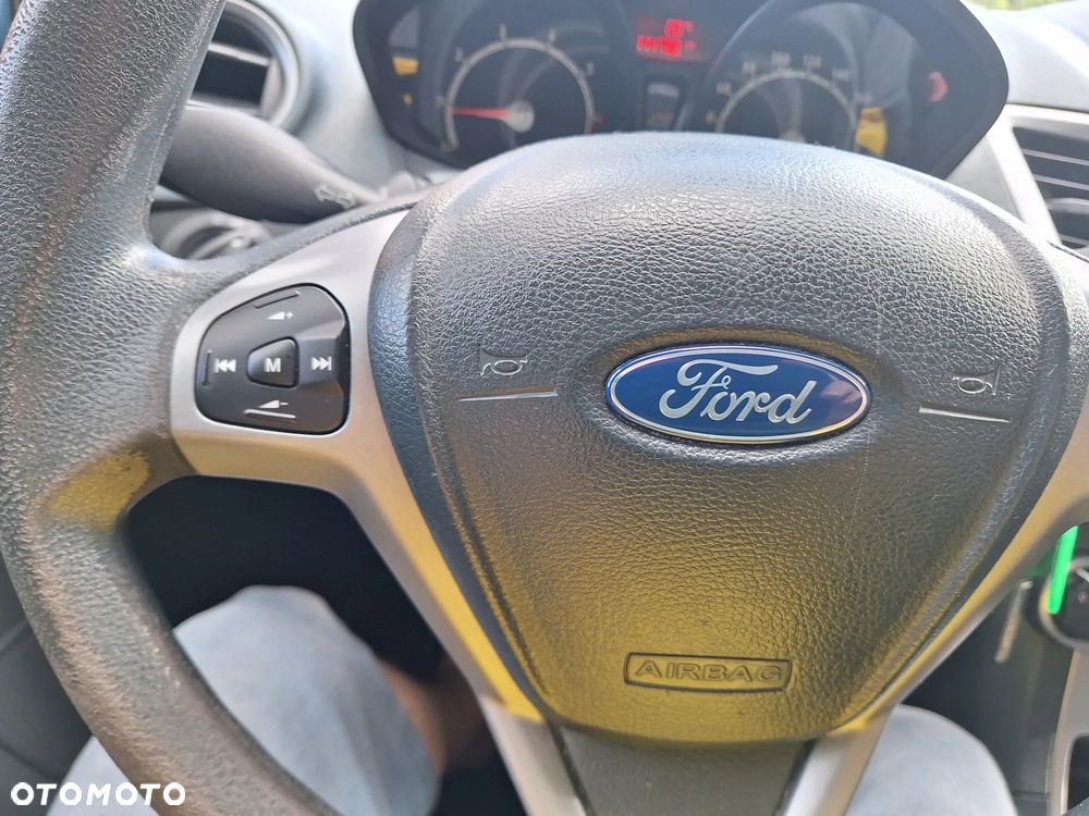 Ford Fiesta 1.25 Titanium - 18