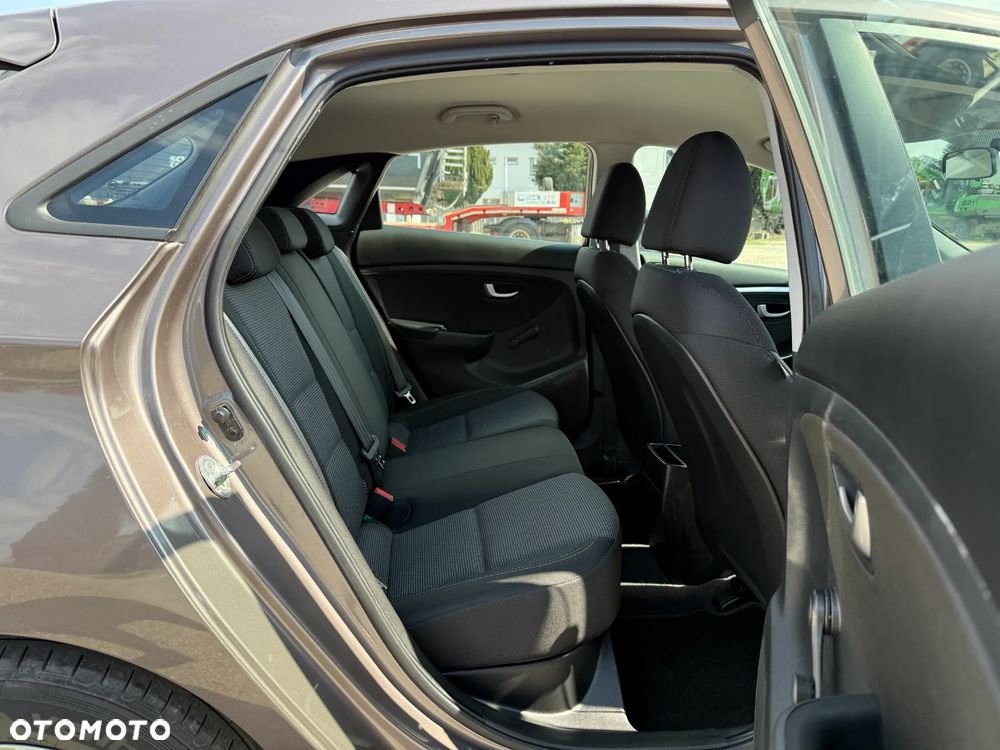 Hyundai i30 1.4 Comfort - 22