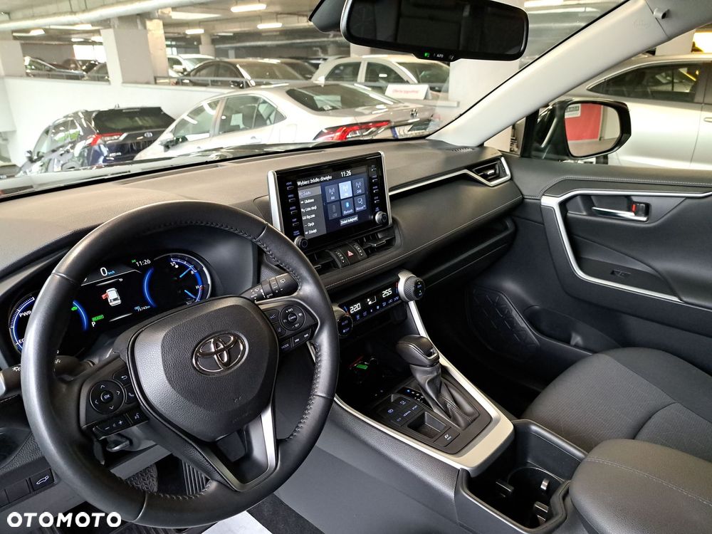 Toyota RAV4 - 12