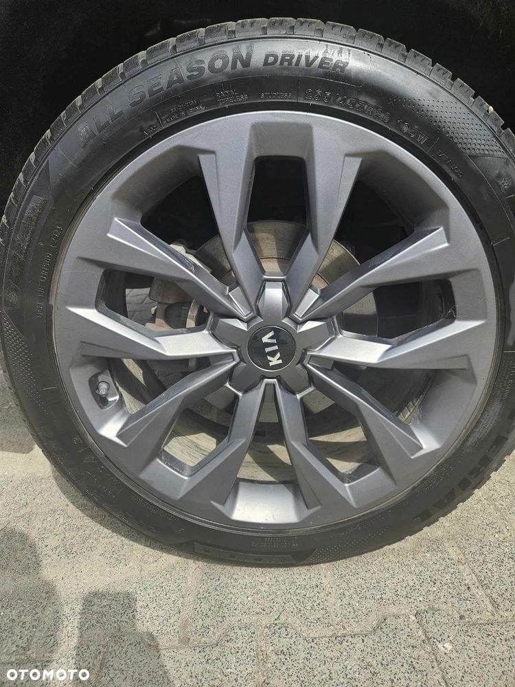 Kia Sorento - 8