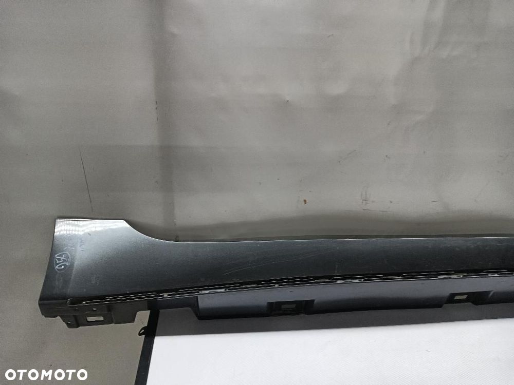 LISTWA PROGOWA PRAWA AUDI A5 SPORTBACK 8W8855860 - 2