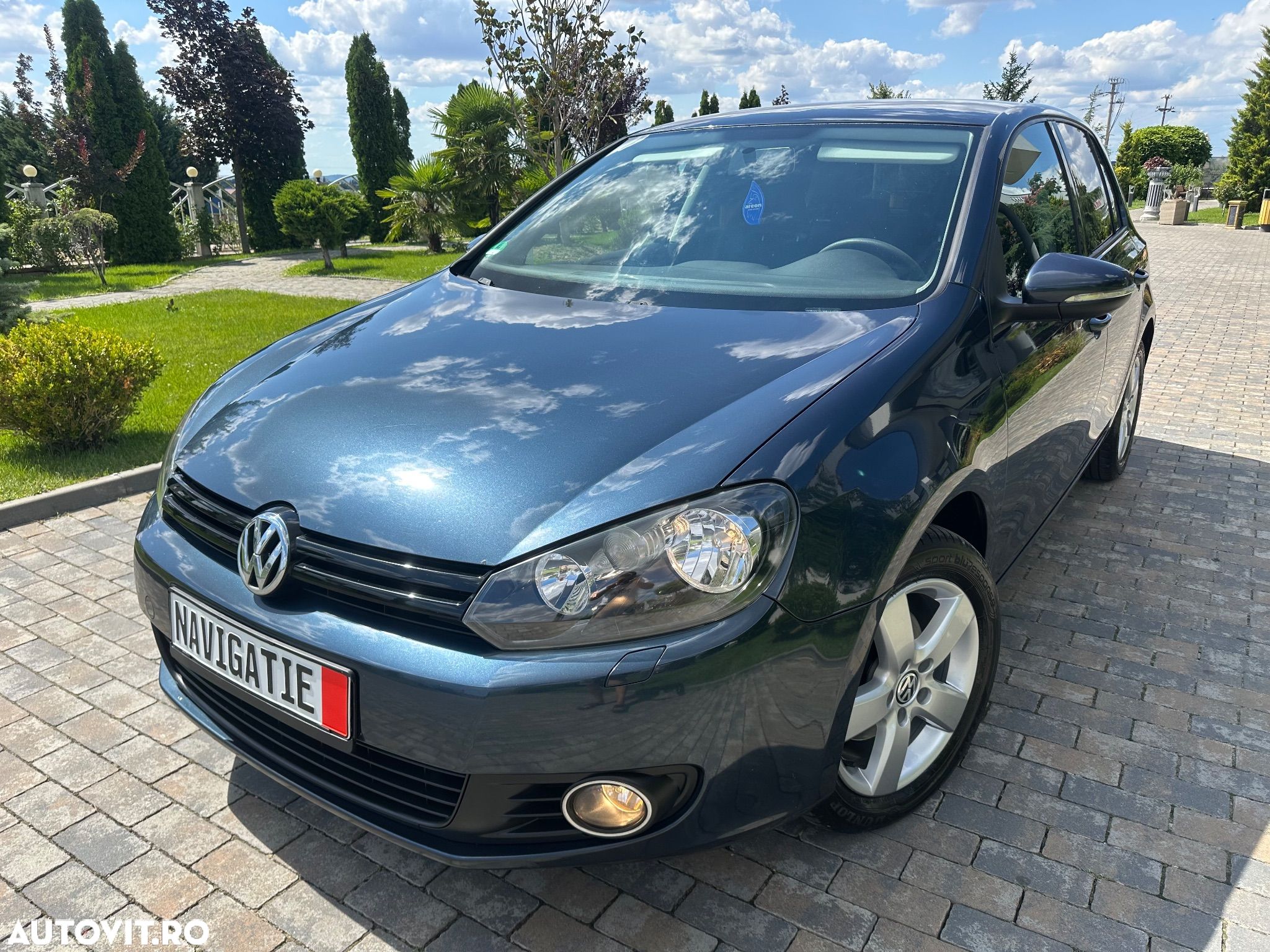 Volkswagen Golf 1.4 Trendline - 1