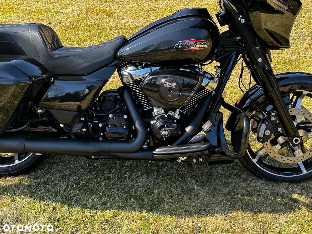 Harley-Davidson Touring Street Glide - 17