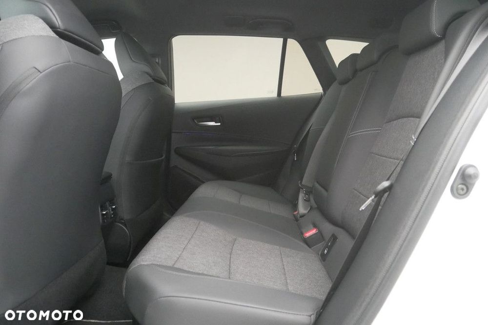 Toyota Corolla - 15
