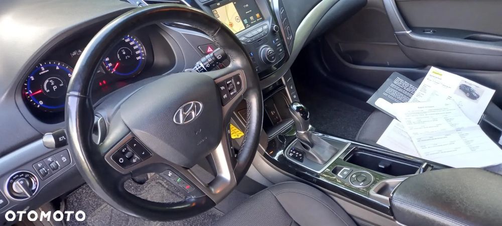 Hyundai i40 Kombi 1.7 CRDi DCT Premium - 20