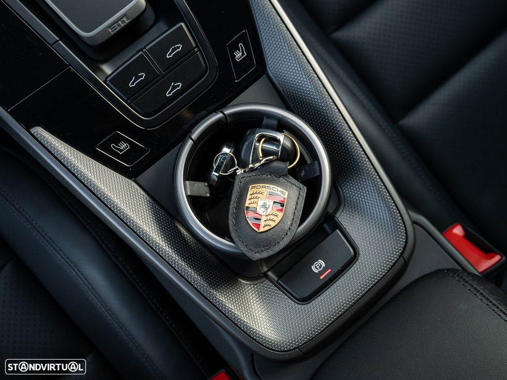 Porsche 911 (992) Carrera S PDK - 27