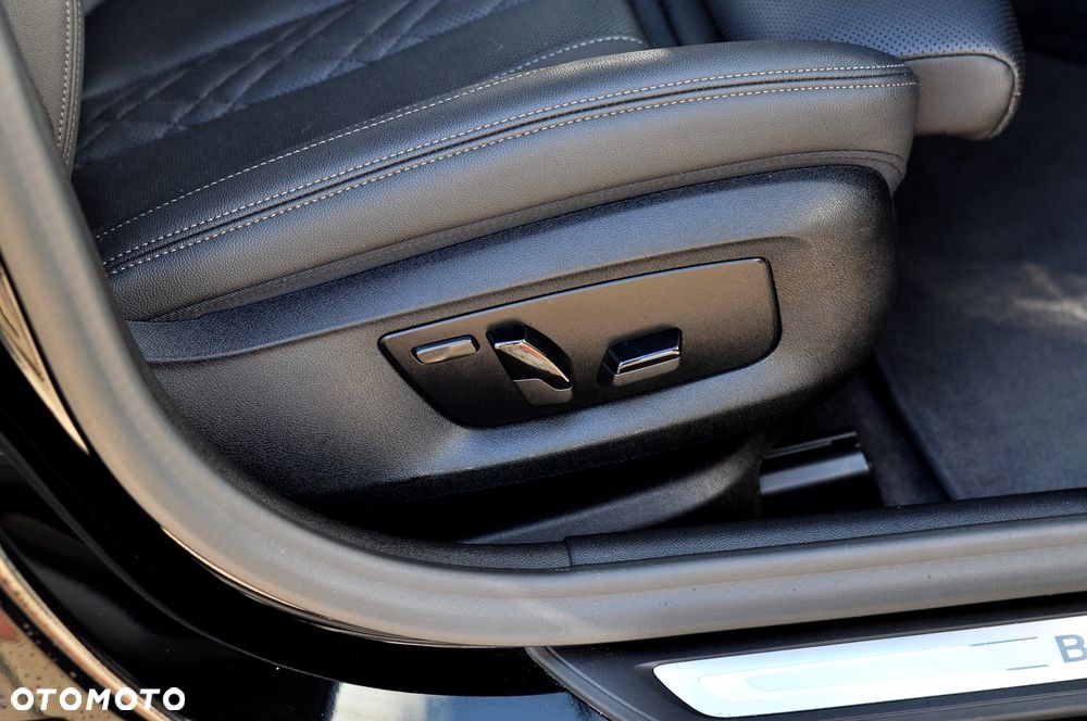 BMW Seria 5 520d xDrive Sport Line - 19