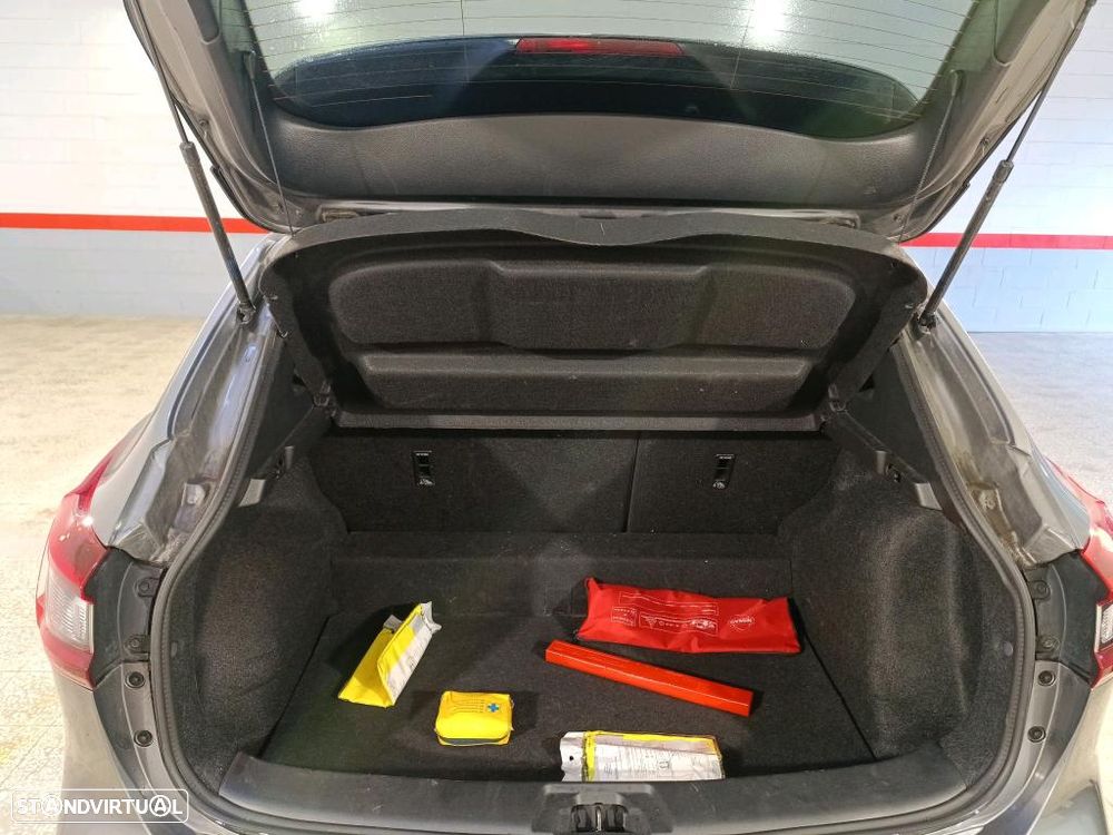 Nissan Qashqai 1.5 dCi N-Style DCT - 10