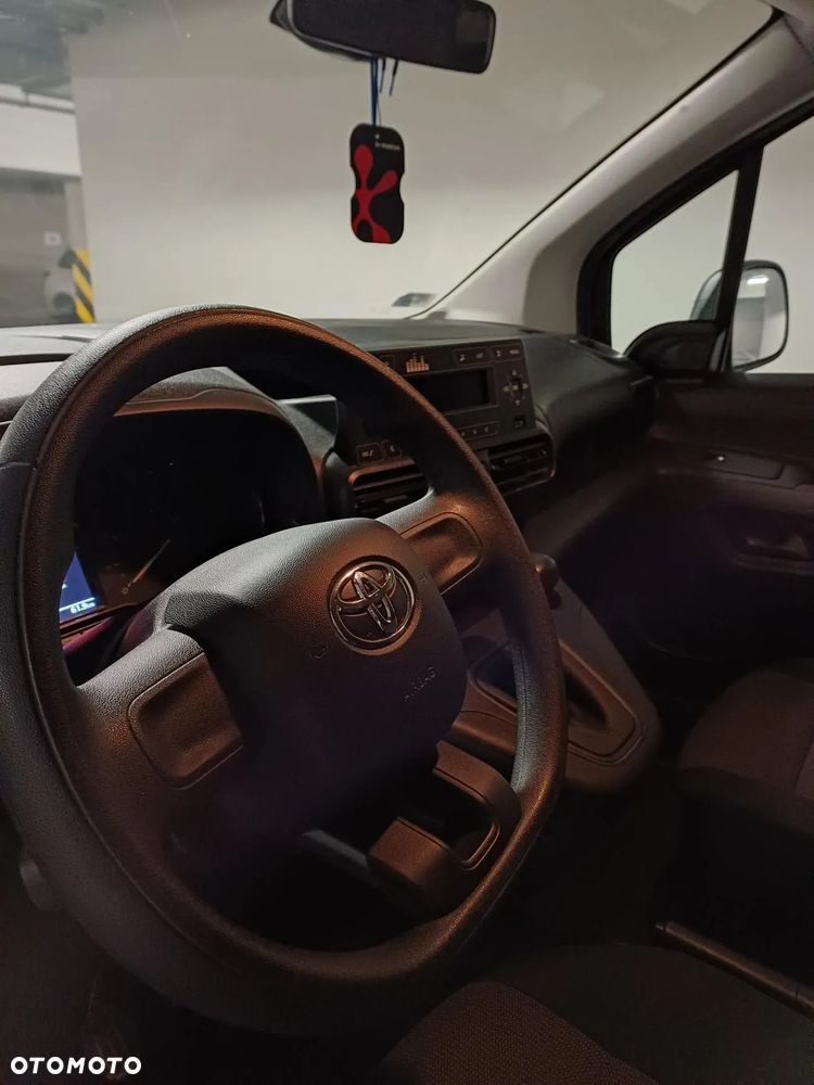 Toyota Proace City Verso 1.5 D-4D Business - 6