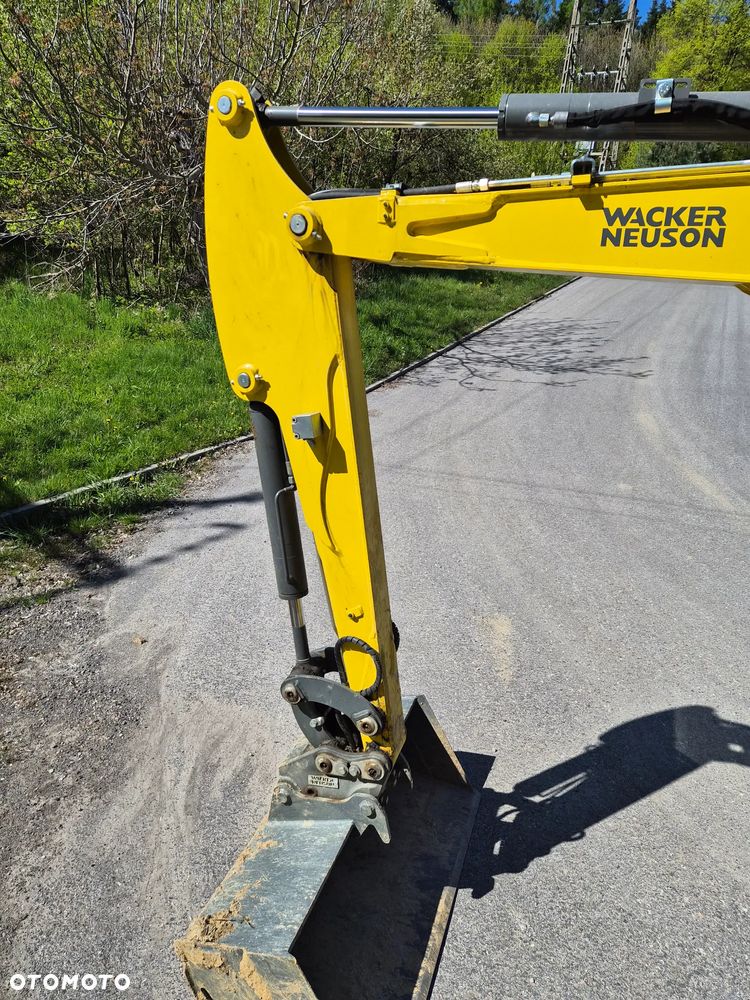 Wacker Neuson ET24 - 5
