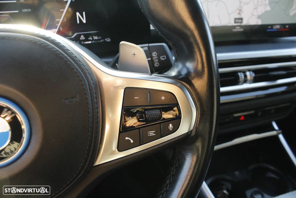 BMW 330 e Touring xDrive Aut. M Sport - 19