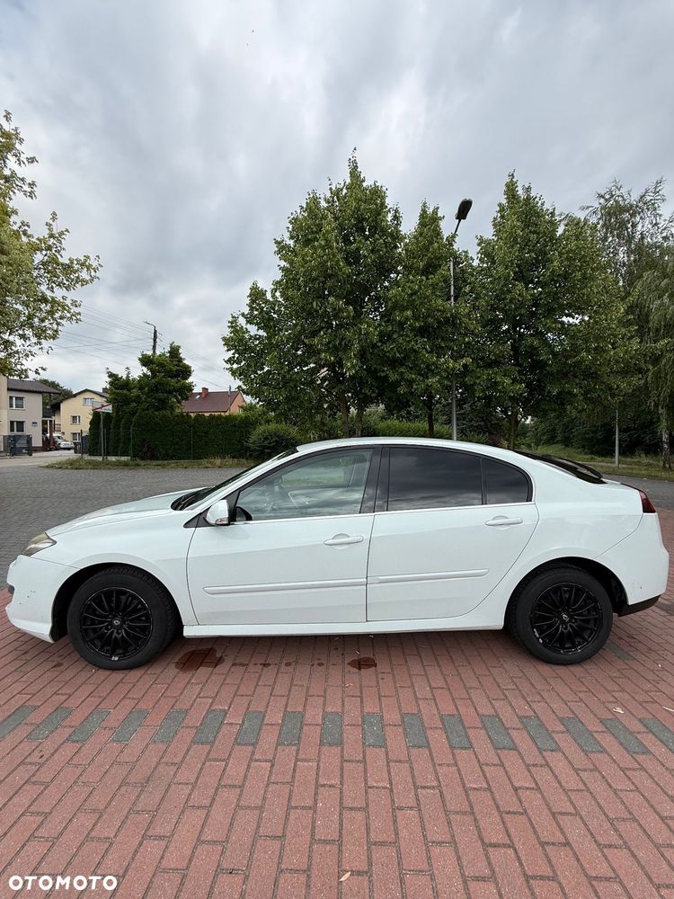 Renault Laguna 1.5 dCi Authentique - 9