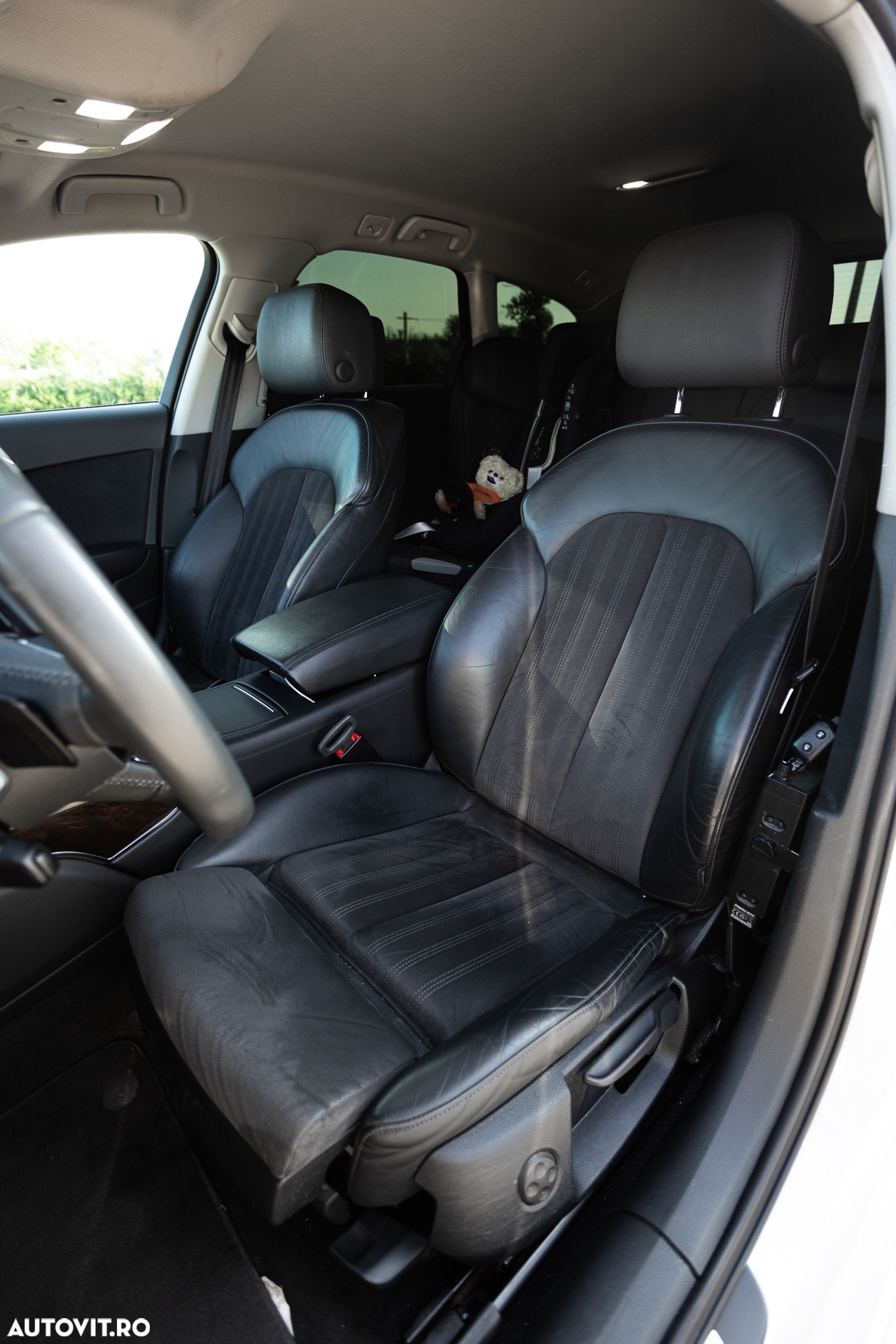Audi A6 Avant 2.0 TDI Ultra S tronic - 13
