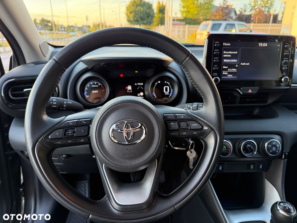 Toyota Yaris 1.5 Comfort - 17