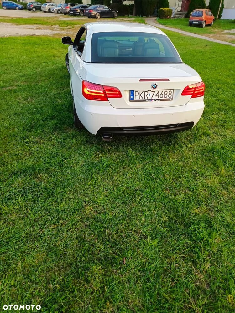 BMW Seria 3 320d - 17