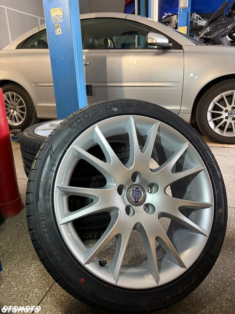 Volvo C70 2.4i Momentum - 36
