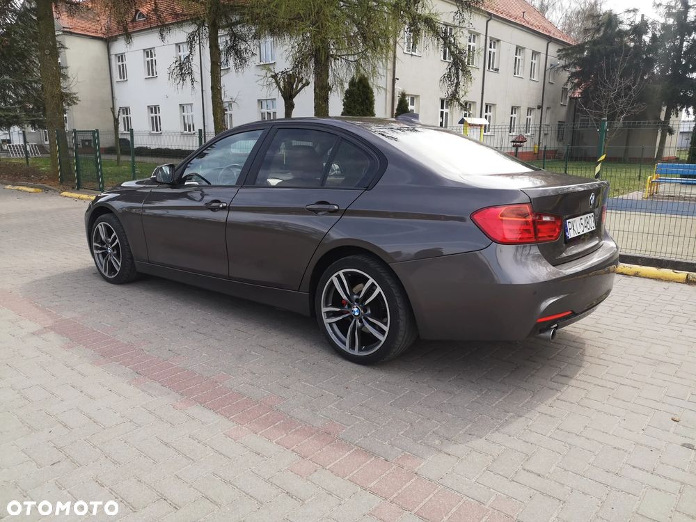 BMW Seria 3 - 14