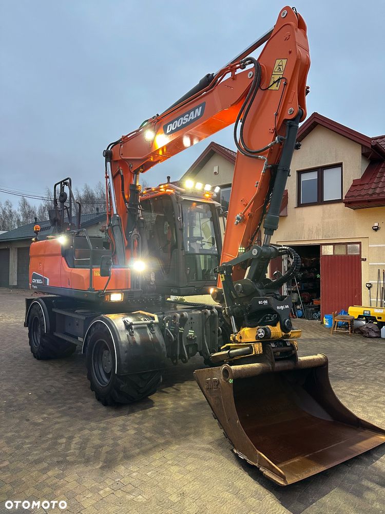 Doosan Dx160 w5 - 18