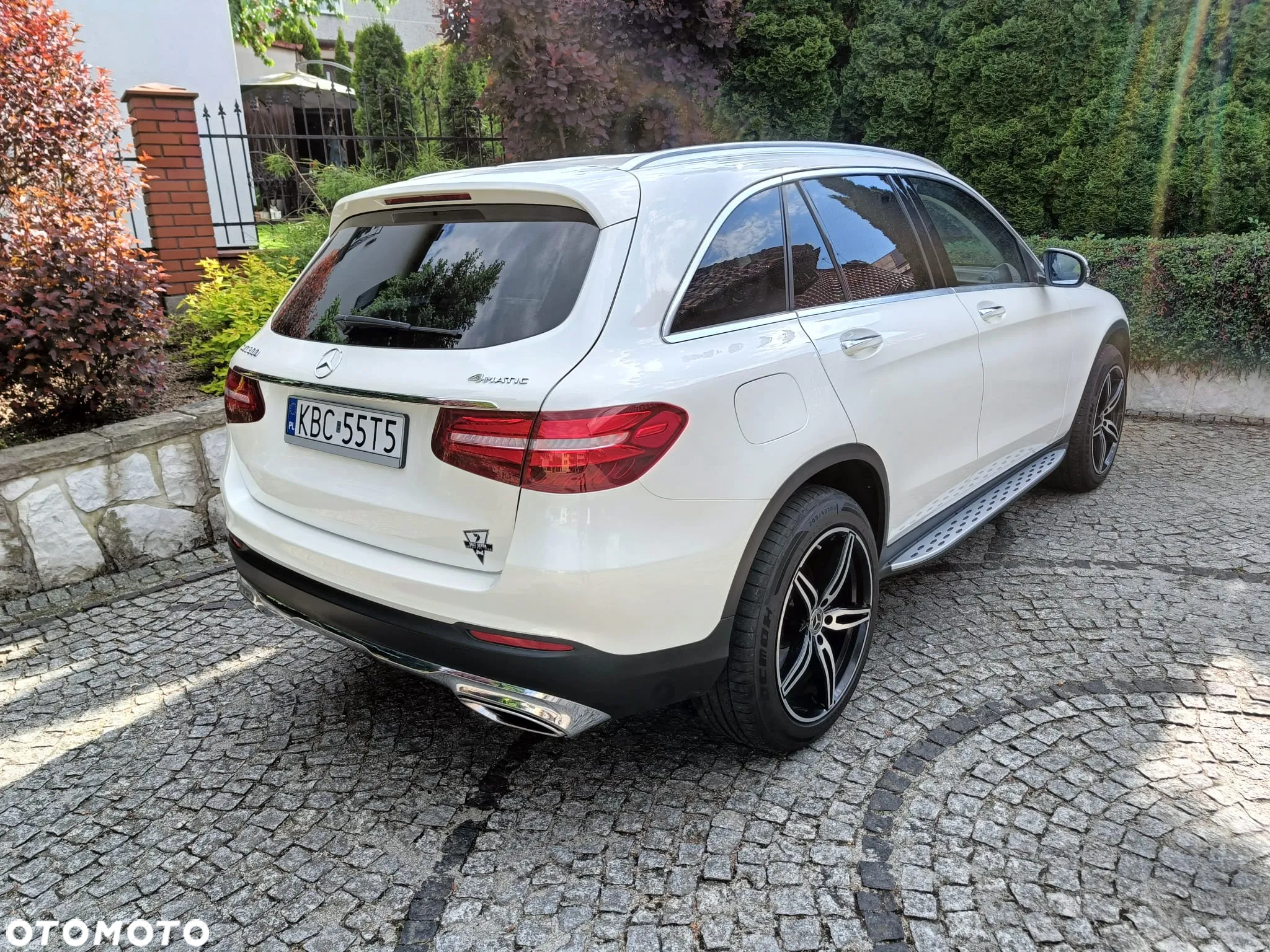 Mercedes-Benz GLC - 16