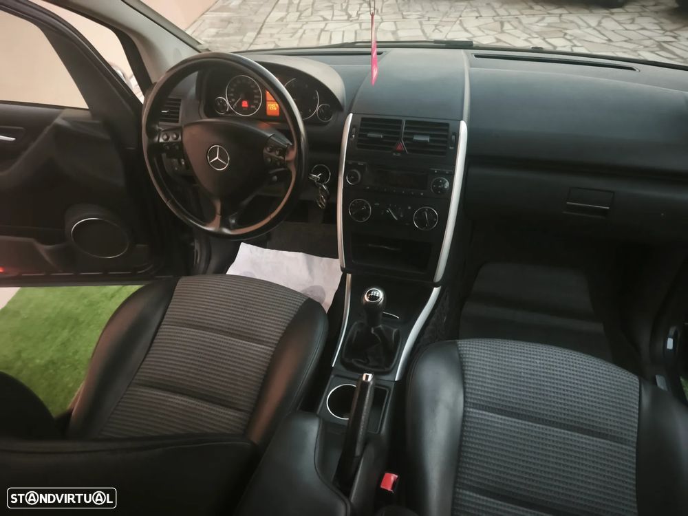 Mercedes-Benz A 180 CDi Avantgarde - 10