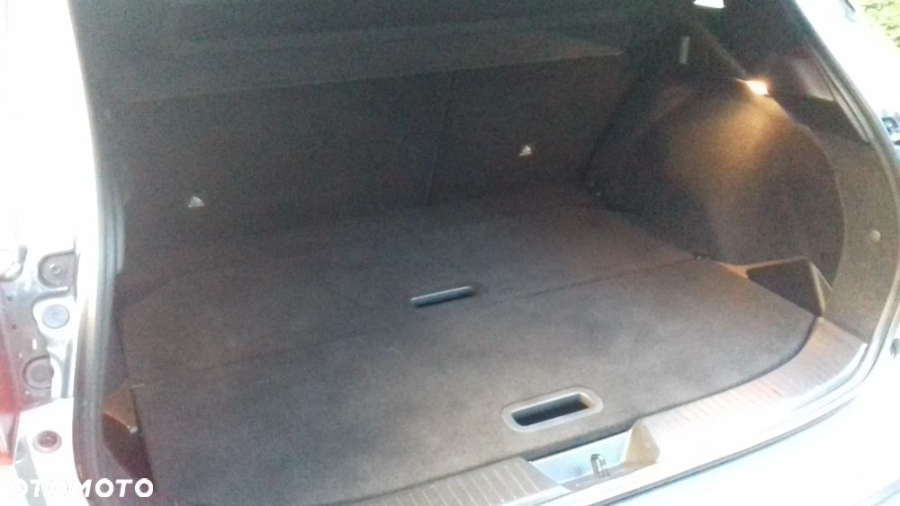 Nissan Qashqai 1.3 DIG-T N-Connecta - 26