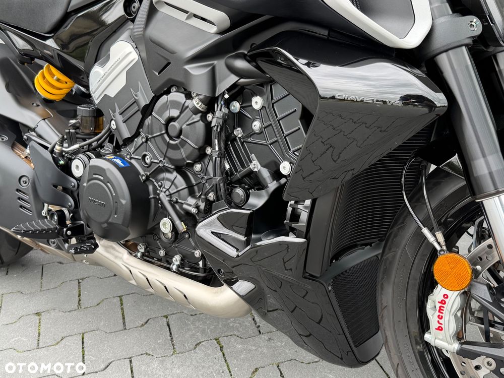 Ducati Diavel - 20