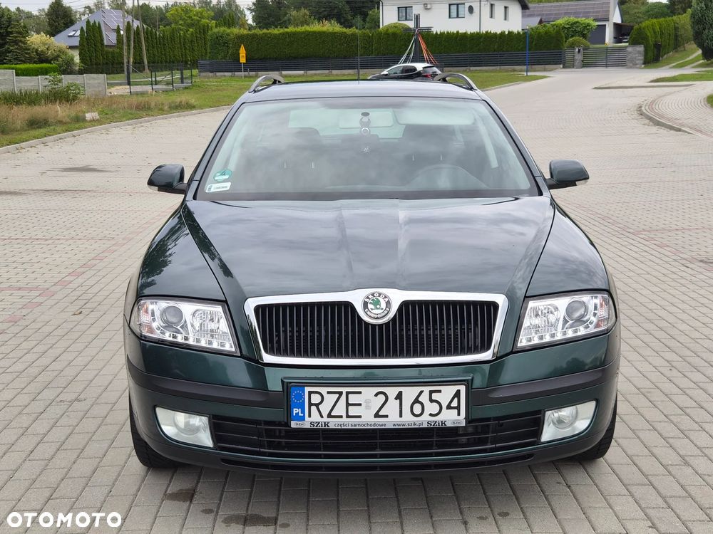 Skoda Octavia - 2