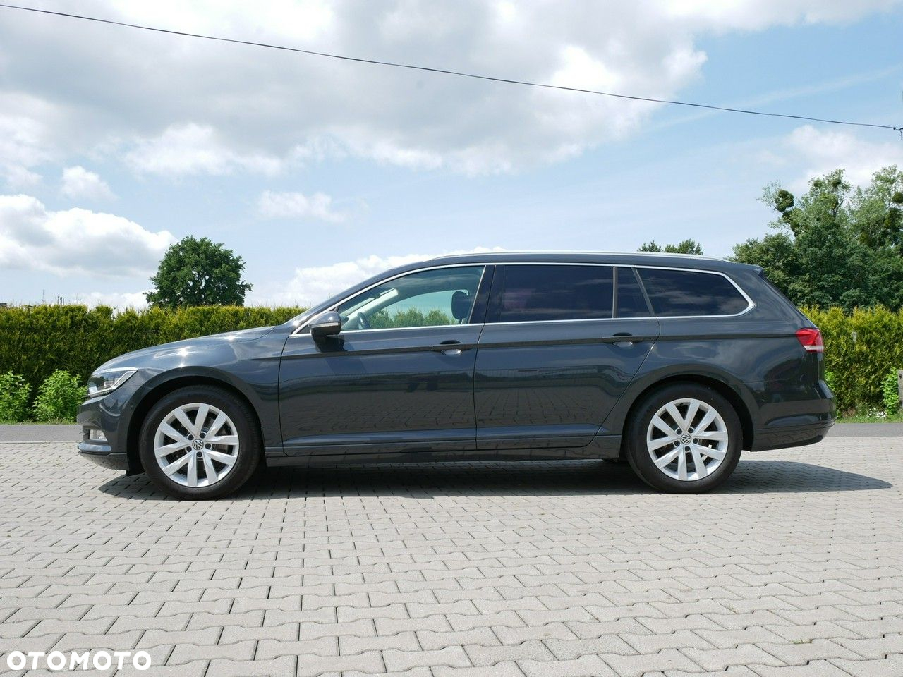 Volkswagen Passat Variant 2.0 TDI (BlueMotion Technology) Comfortline - 2