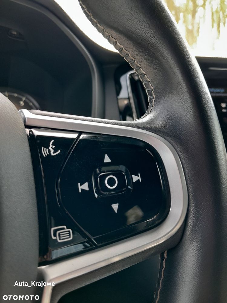 Volvo V60 B3 B R-Design - 26