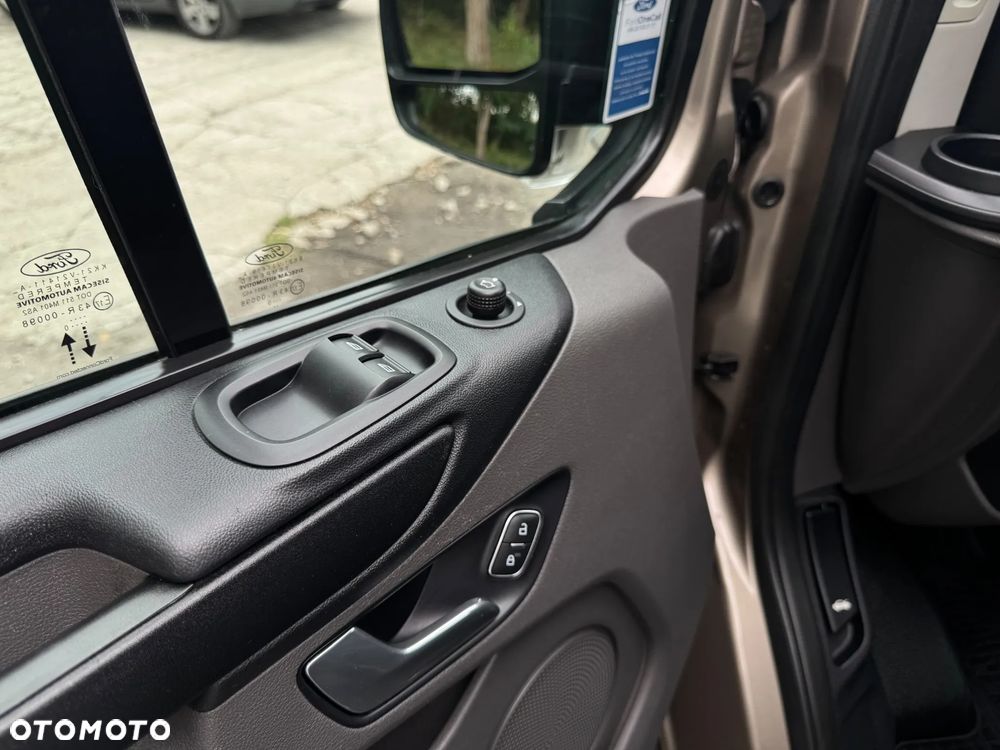 Ford Transit Custom Kombi 320 L1H2 Trend - 28