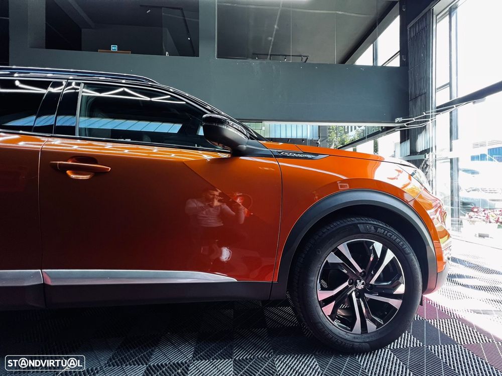 Peugeot 2008 1.2 PureTech GT Line - 11