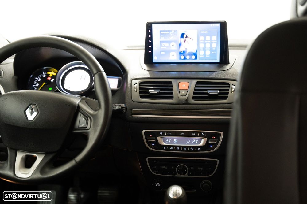 Renault Mégane 1.5 dCi Dynamique S - 5