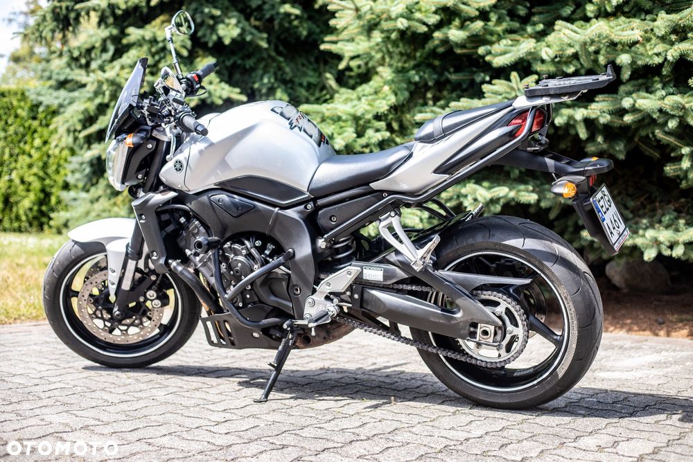 Yamaha FZ - 3