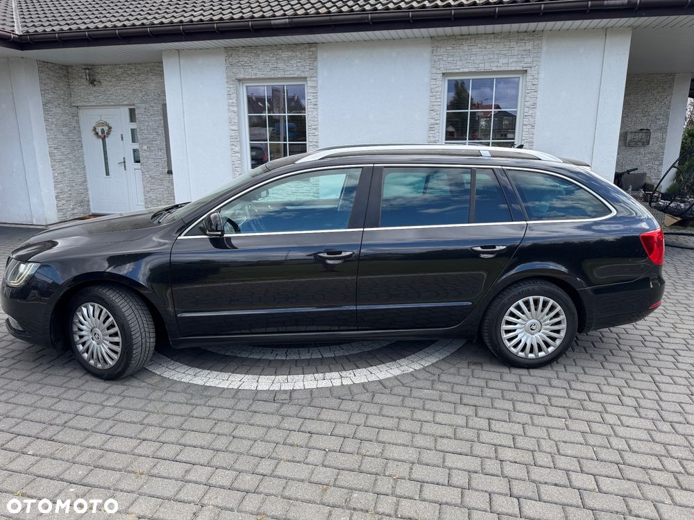 Skoda Superb Combi 2.0 TDI Ambition - 9