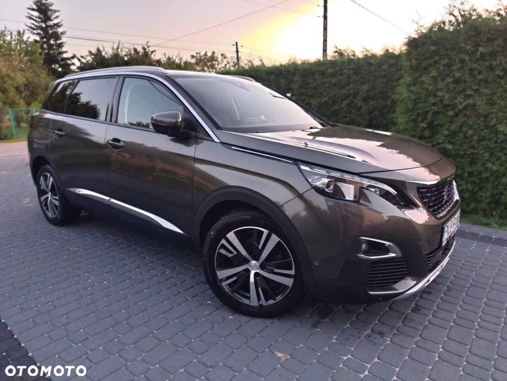 Peugeot 5008 1.6 PureTech Allure S&S EAT8 - 6
