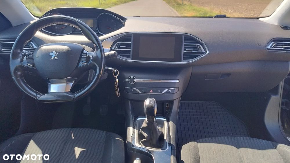 Peugeot 308 1.6 HDi Active - 14