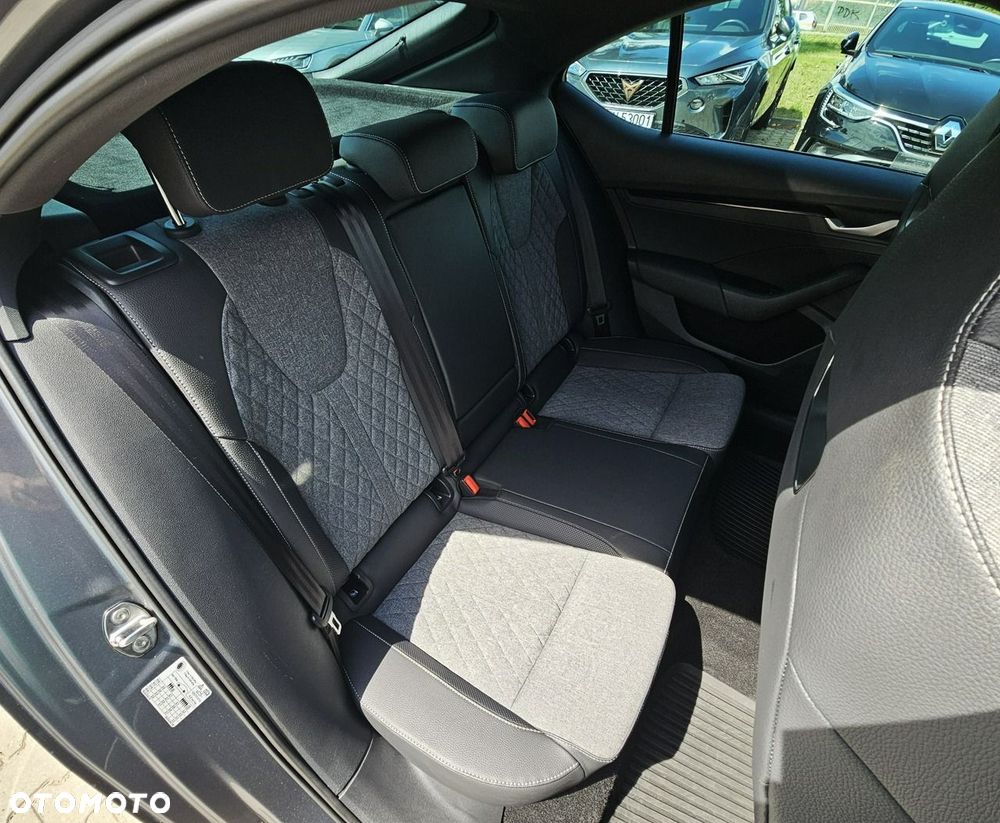 Skoda Octavia 1.5 TSI e-Tec Sportline DSG - 13