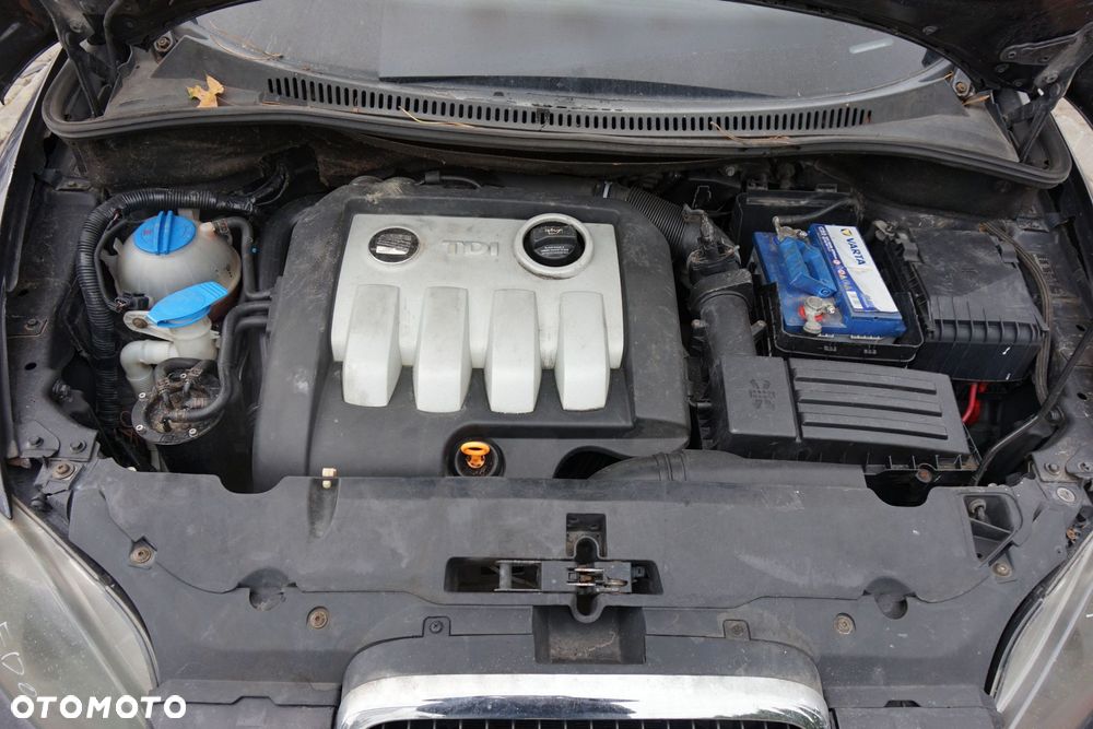 SEAT TOLEDO III 5P 2004 LS9N 2.0 TDI BKD 140KM GNE CZARNY na części - 9